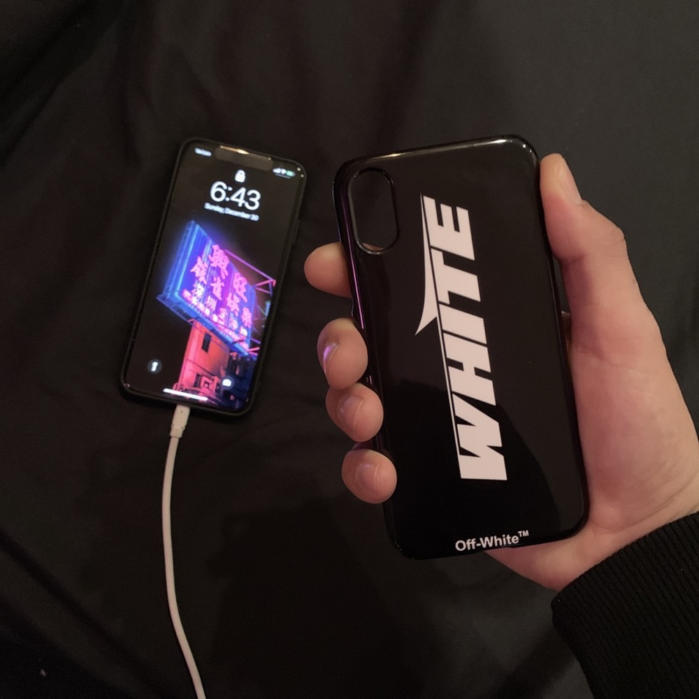 OFF-WHITE IPHONE CASE